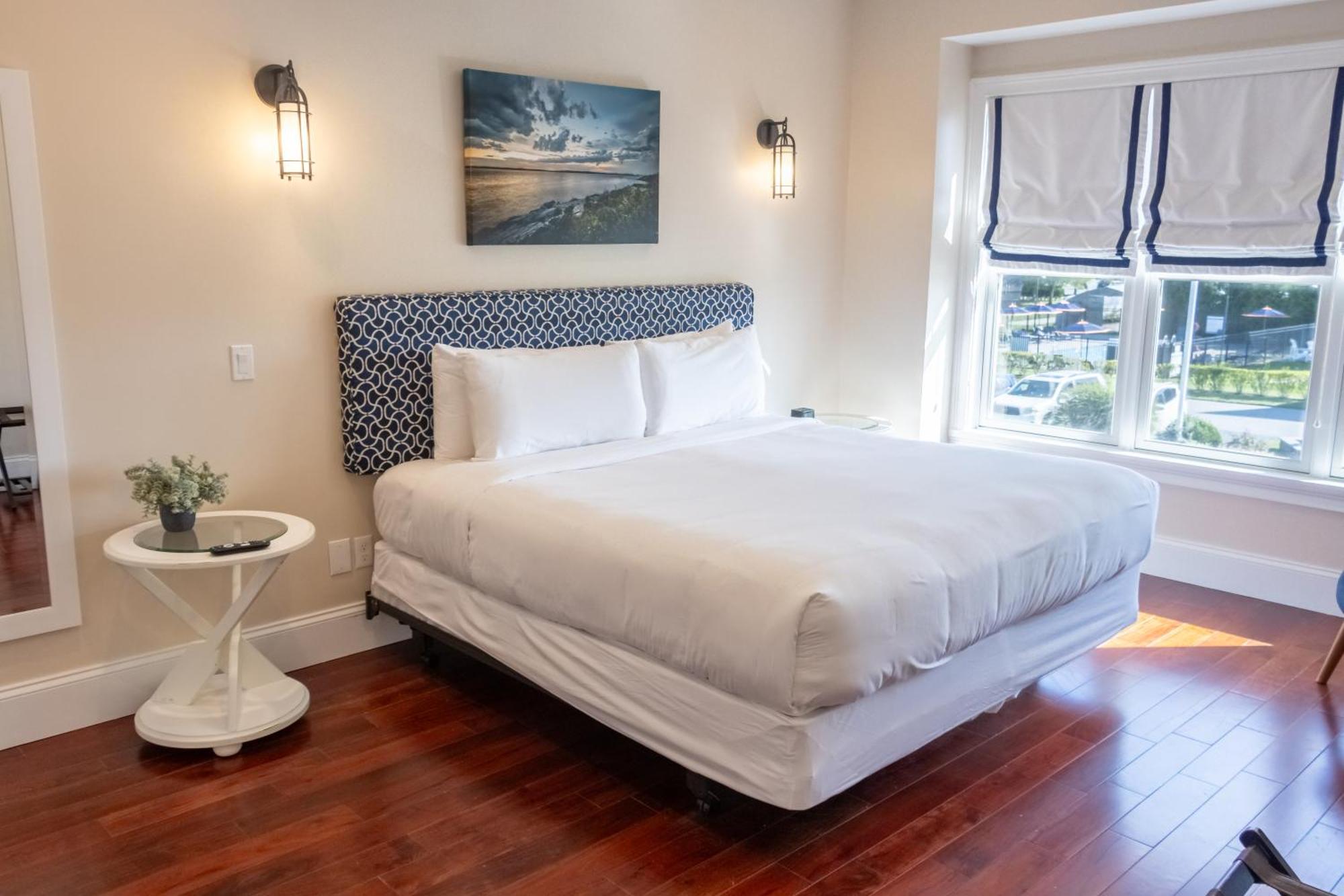 The East Island Reserve Hotel ميدلتاون المظهر الخارجي الصورة